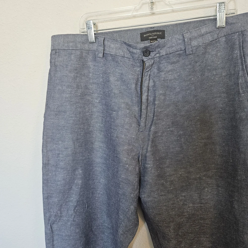 Banana Republic Aiden Chino in Blue and Cream